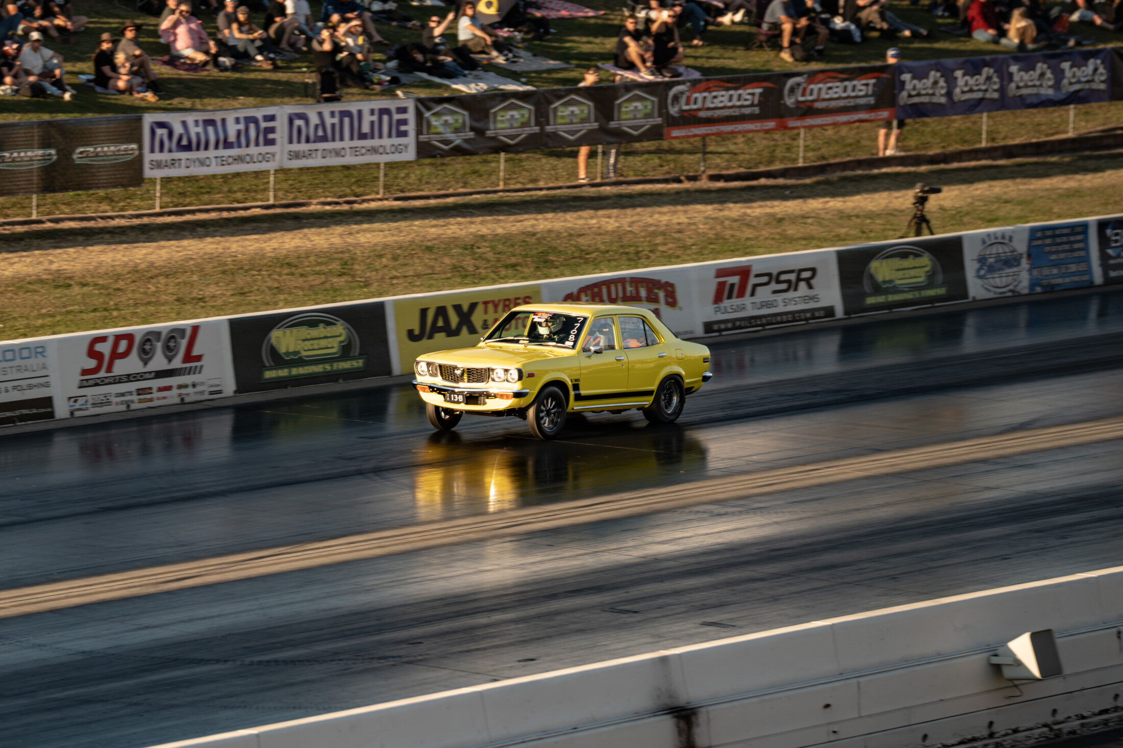 OZER Racing RX3 accelerating down the drag strip